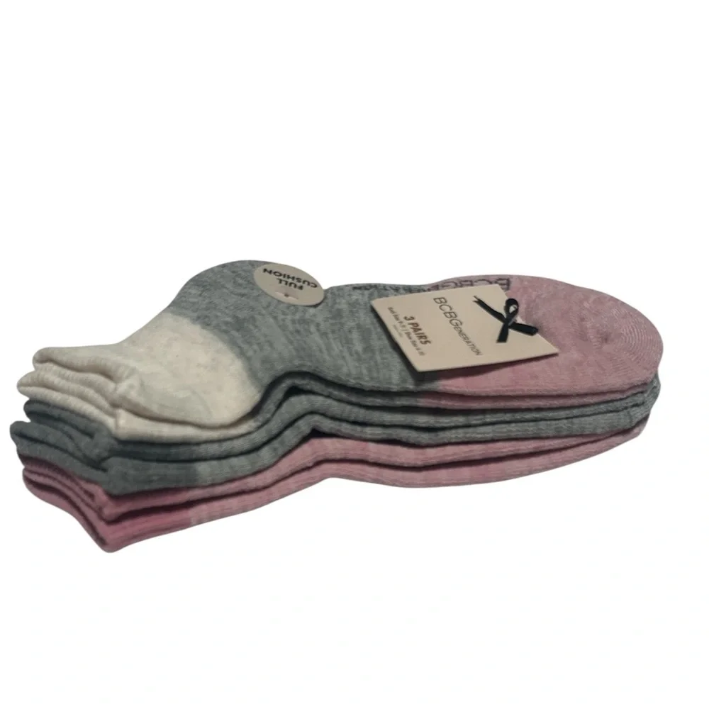 NWT, BCBGeneration Trio Socks in Pink and Gray.‎